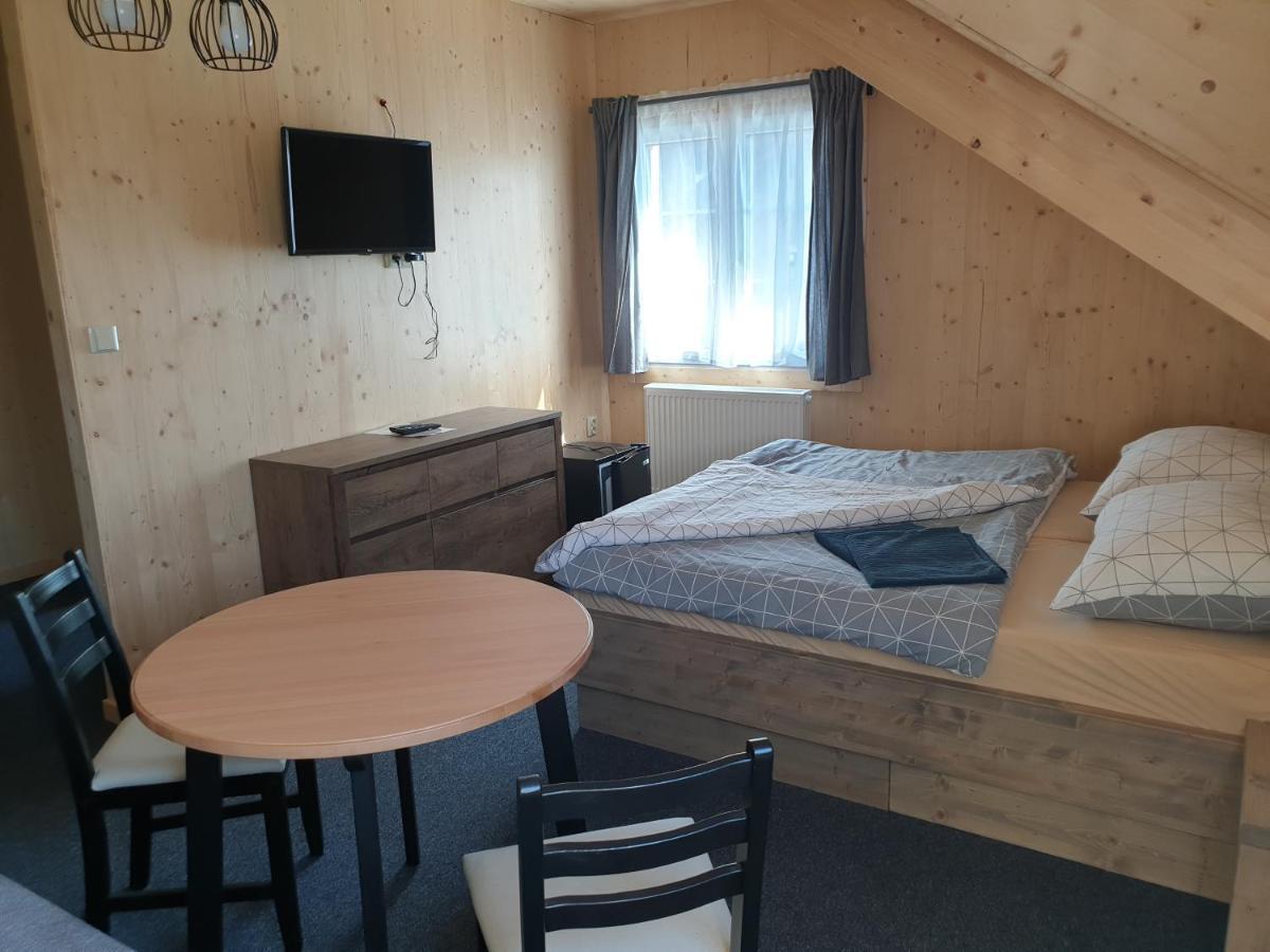 Penzion Parma Ostruzna Luaran gambar