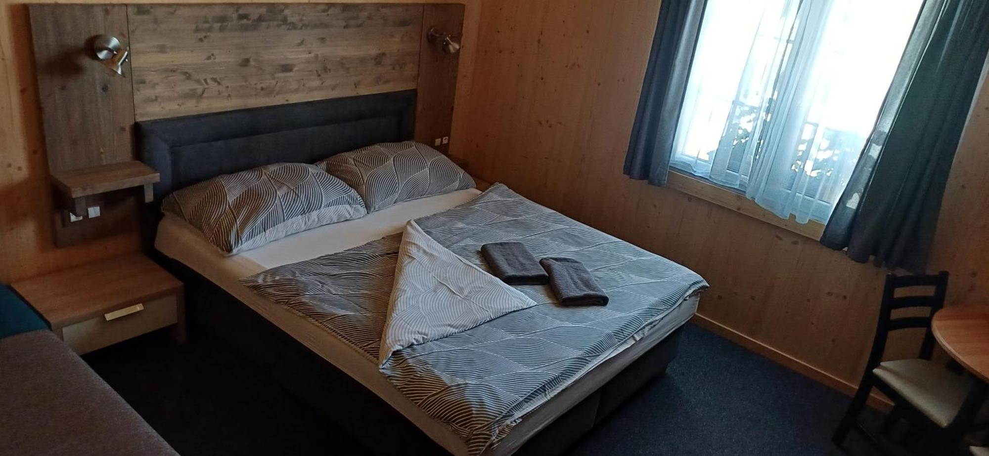 Penzion Parma Ostruzna Luaran gambar